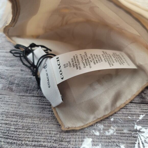 NWT Coach New Year Signature Silk Bandana Scarf With Dragon CQ241 - Picture 7 of 8